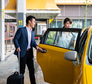 Airport Pickup and Drop Service Qatar - 24/7 Transportation